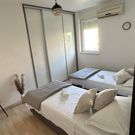 Bili Brig Apartment Zadar Ngoại thất bức ảnh