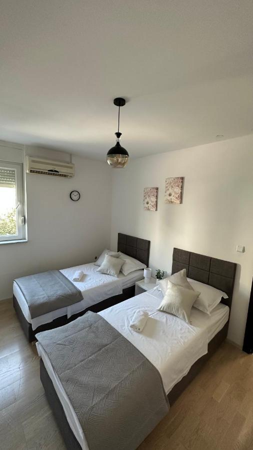 Bili Brig Apartment Zadar Ngoại thất bức ảnh