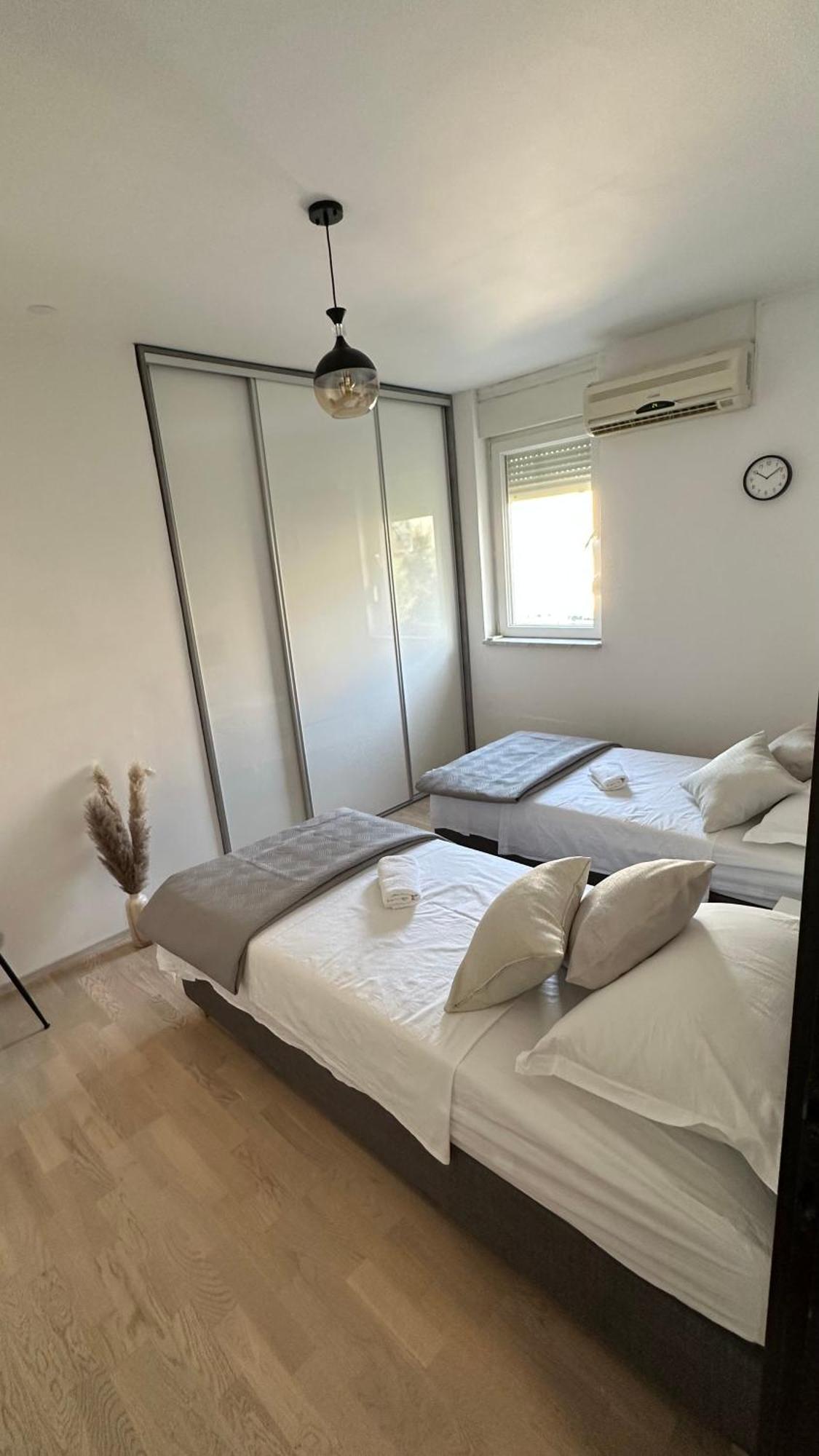 Bili Brig Apartment Zadar Ngoại thất bức ảnh